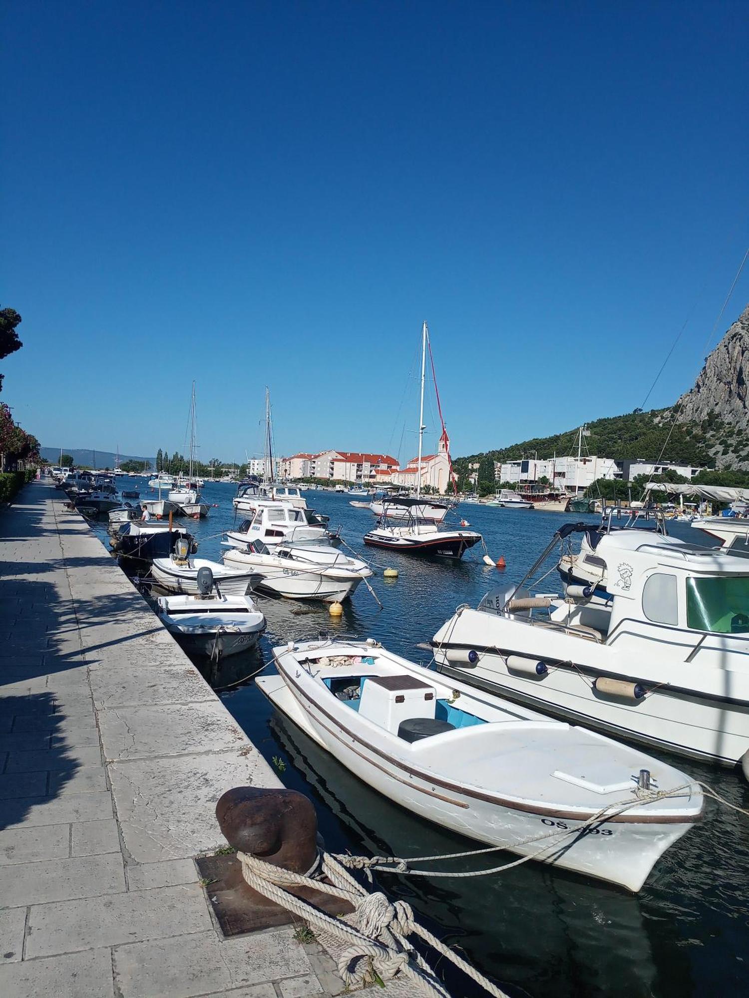 Sea View Panorama Apartment L Omiš Kültér fotó
