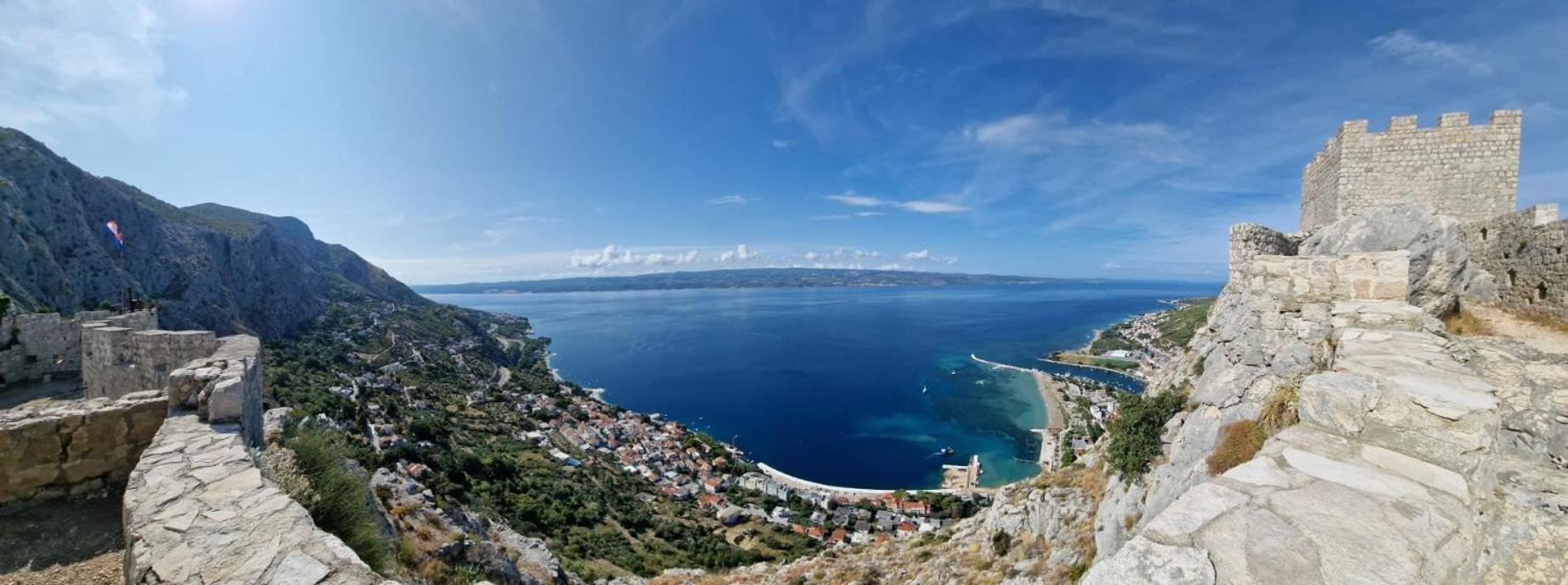 Sea View Panorama Apartment L Omiš Kültér fotó